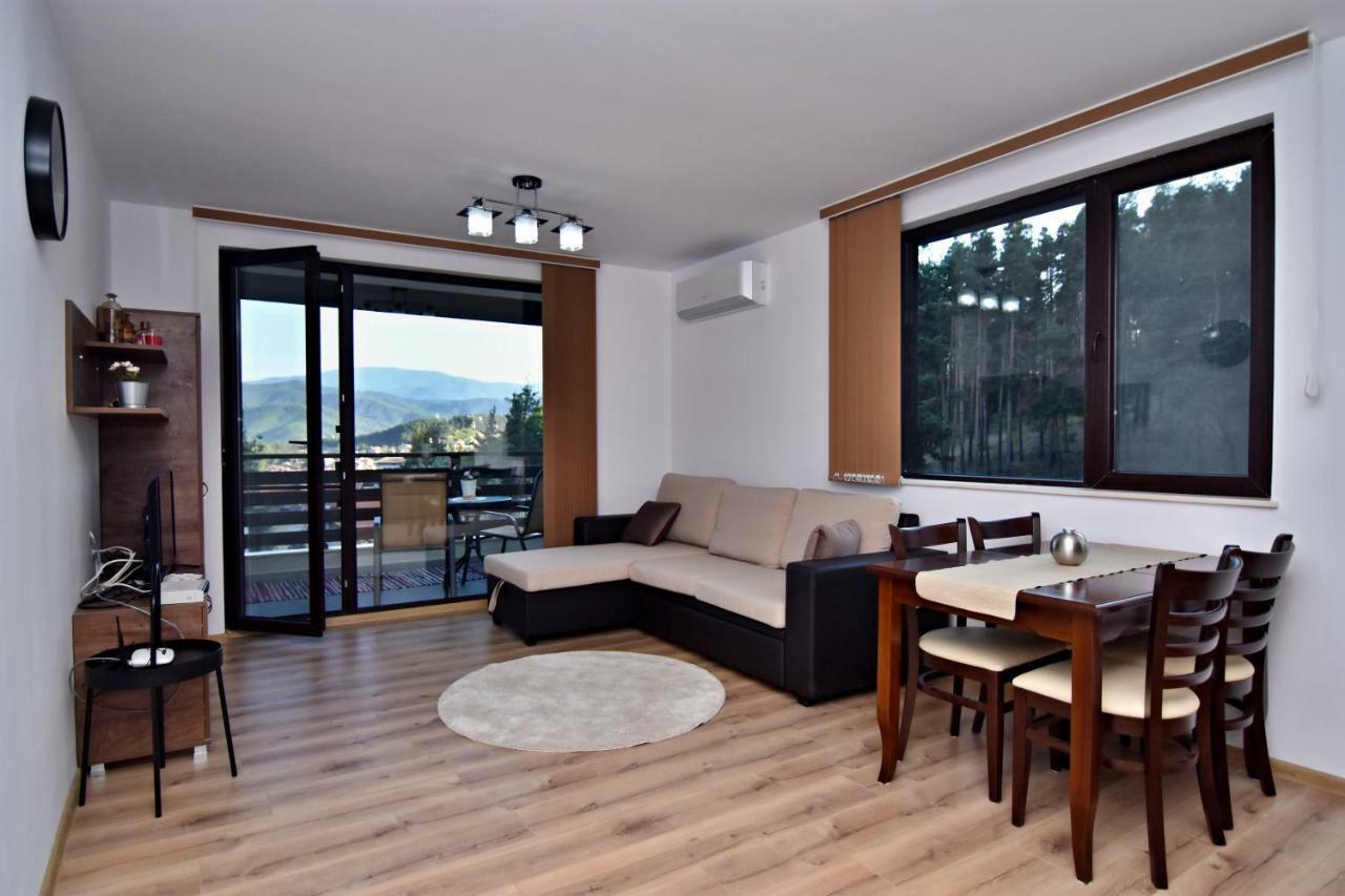 Borov Park 3 Apartamento Velingrad Exterior foto